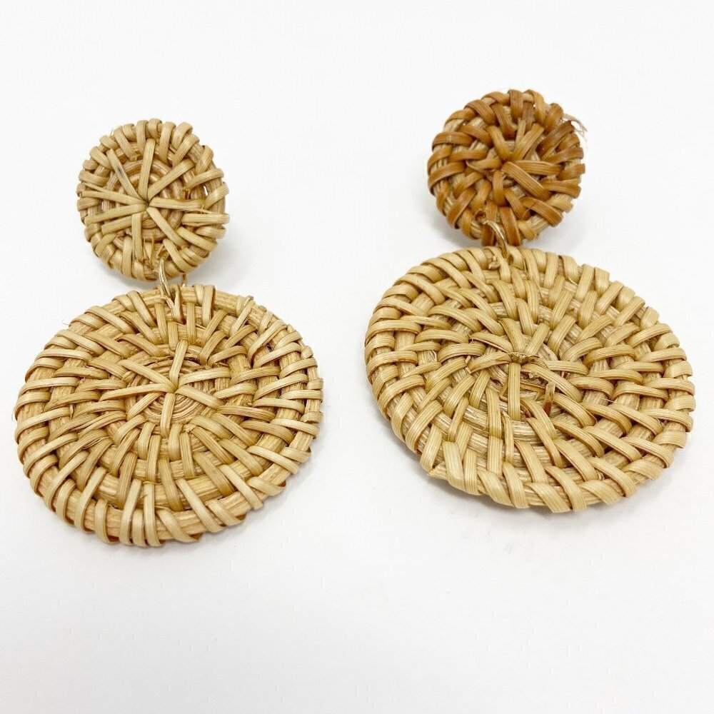 Wicker Circle Disk Post Earrings NWOT
